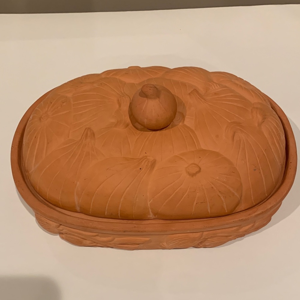 VTG 1994 Boston Warehouse Trading Corp Garlic Onion Terracotta Covered Roaster